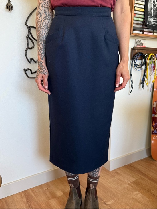 Vintage Dresses & Skirts - Vintage 70s Navy Blue Wool Midi Pencil Skirt ~ Size Small / 26"